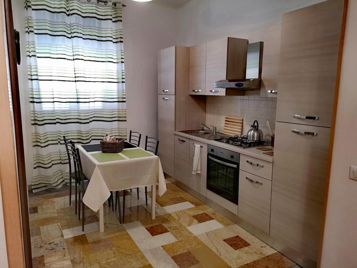 I Babbaluci Apartment Palermo Luaran gambar